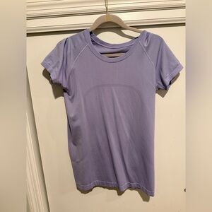 Lululemon Lavender Swiftly Tech Short Sleeve Hip Length Size 10 EUC